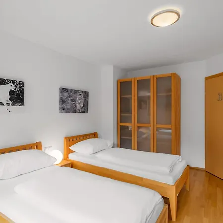 Pflaume By Interhome * באד גסטיין