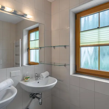 בקתה Pflaume By Interhome באד גסטיין